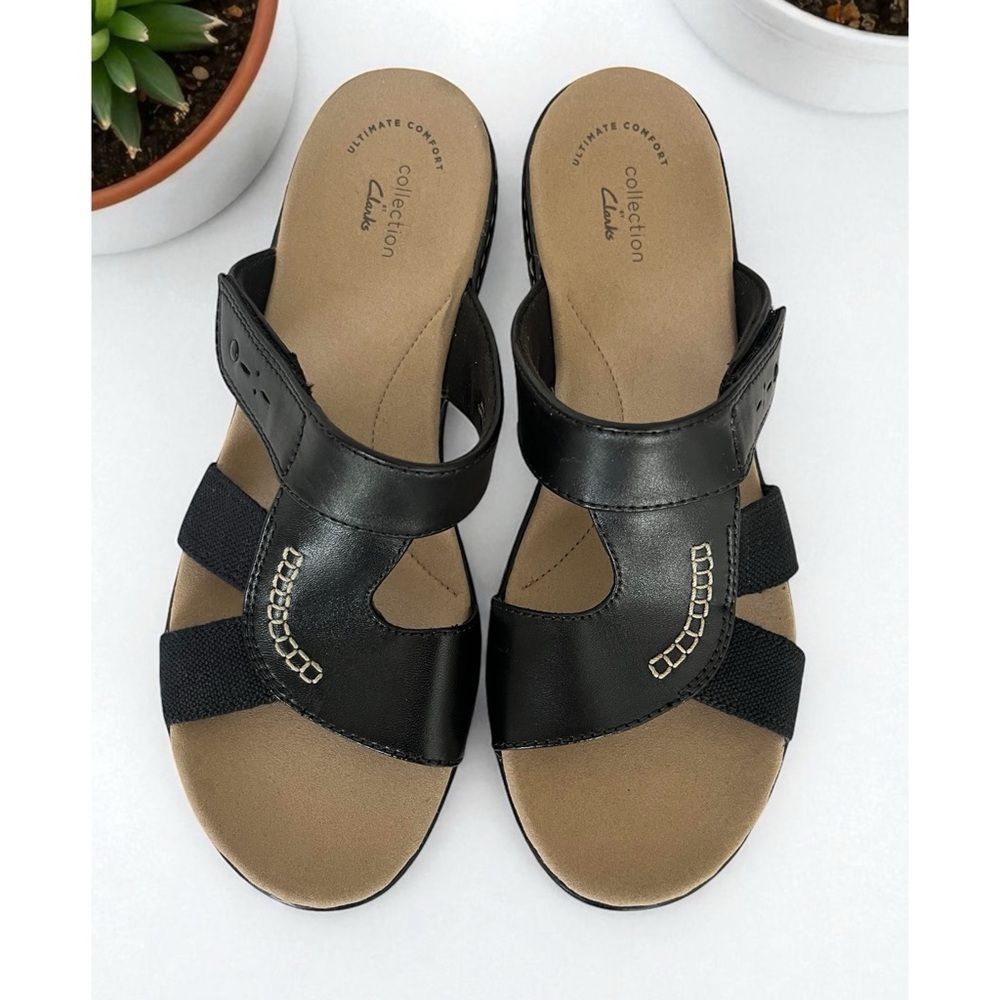 NEW Clarks Leisa Emily leather slip on sandals black 9